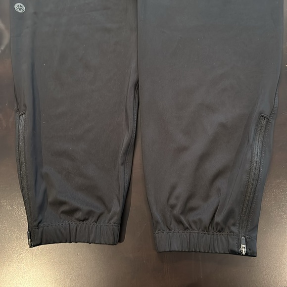 Mondetta Outdoor Men M Joggers new condition - Picture 6 of 9